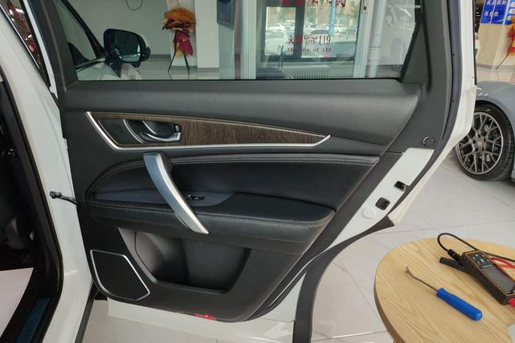 Used Honda Avancier 2020 370TURBO Two-Wheel Drive Luxury Edition Interior 6