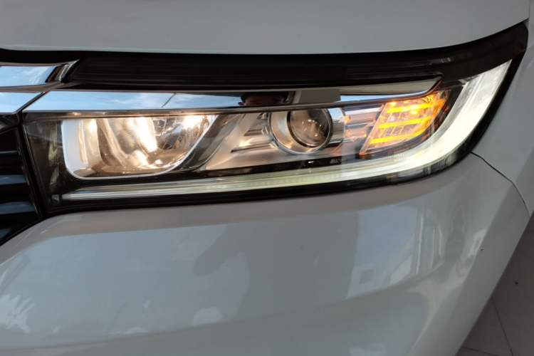 Used Honda Avancier 2020 240TURBO Two-Wheel Drive Comfort Edition Left Front Headlight
