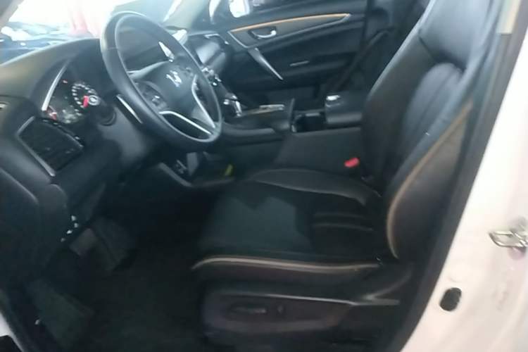 Used Honda Avancier 2020 240TURBO Two-Wheel Drive Premium Edition Left Front Seat