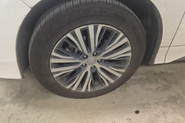 Used Honda Avancier 2020 240TURBO Two-Wheel Drive Comfort Edition Left Front Wheel Hub