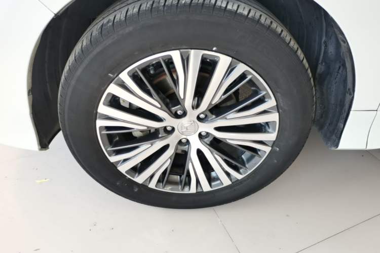 Used Honda Avancier 2020 240TURBO Two-Wheel Drive Comfort Edition Left Front Wheel Hub