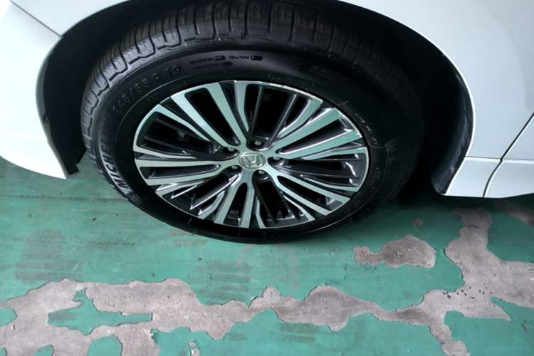 Used Honda Avancier 2020 240TURBO Two-Wheel Drive Comfort Edition Left Front Wheel Hub