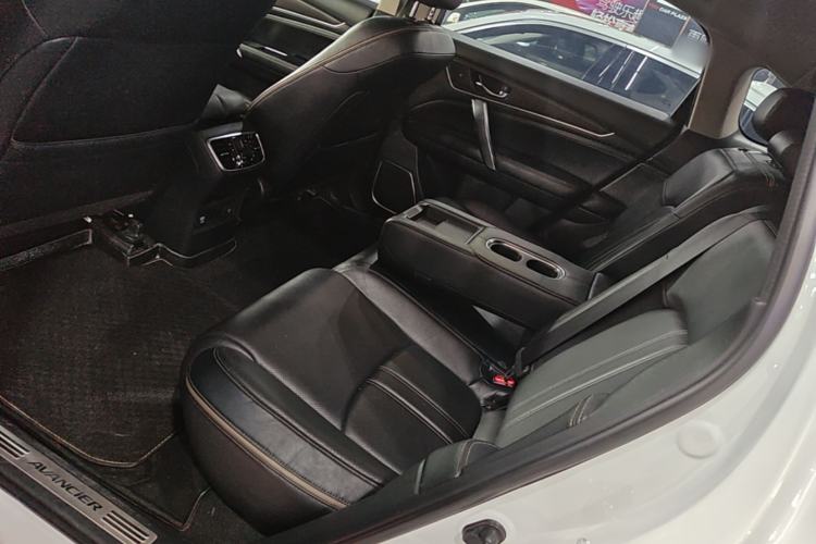 Used Honda Avancier 2020 370TURBO Four-Wheel Drive Premium Edition Left Rear Seat