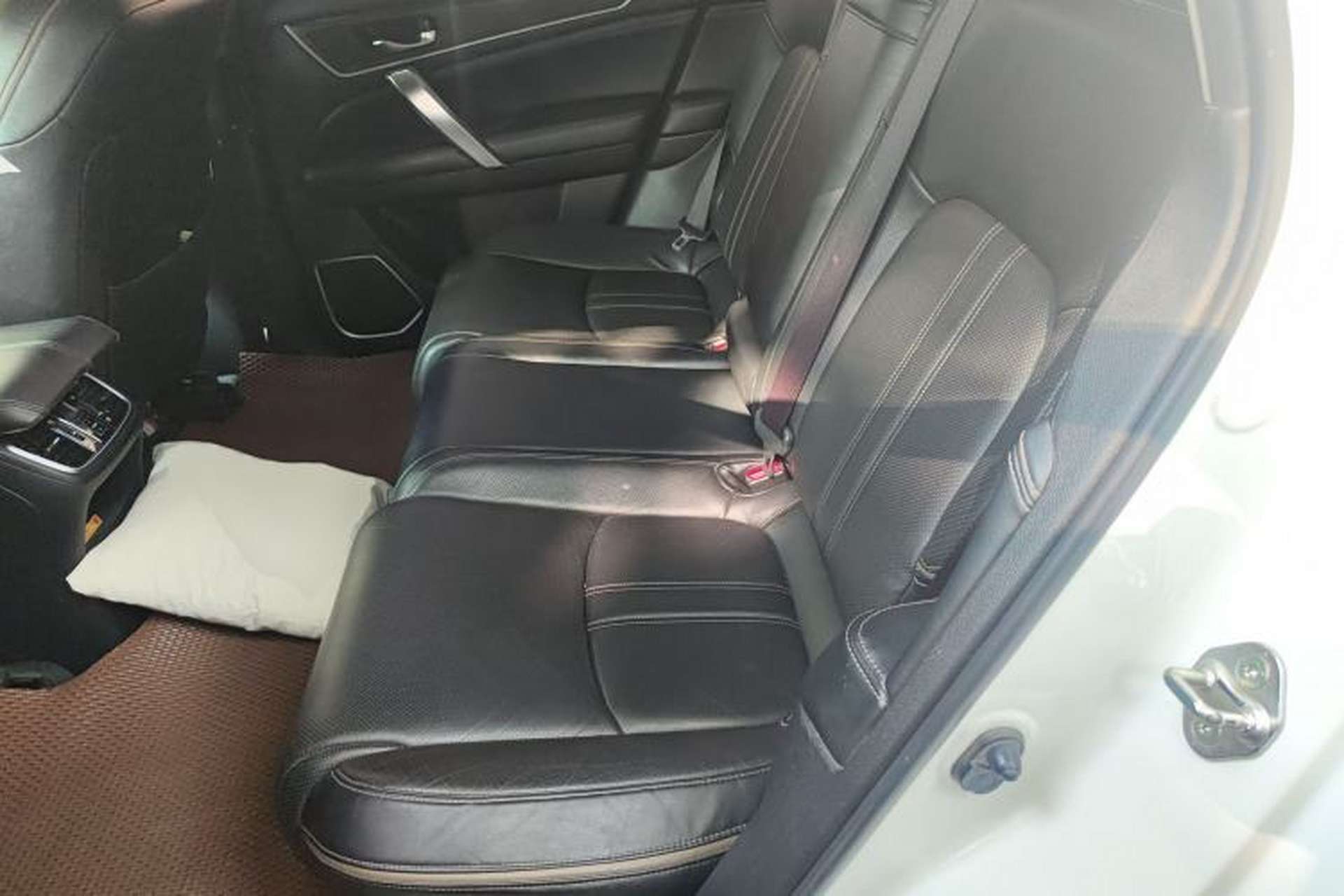 Used Honda Avancier 2020 370TURBO Two-Wheel Drive Luxury Edition Left Rear Seat