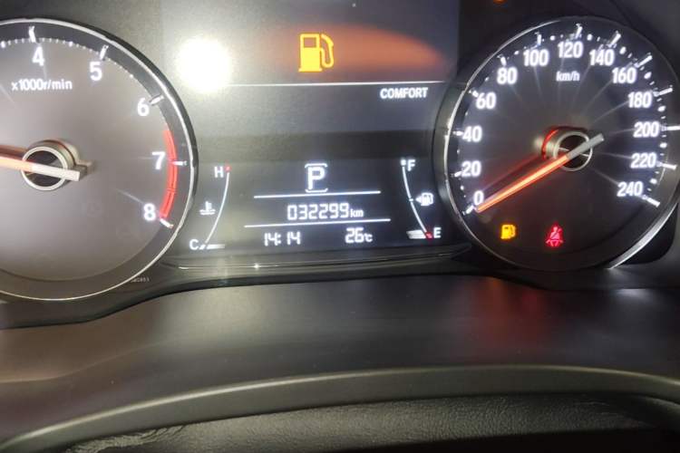 Used Honda Avancier 2020 240TURBO Two-Wheel Drive Comfort Edition Odometer Close Up