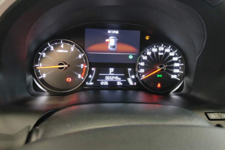 Used Honda Avancier 2020 370TURBO Four-Wheel Drive Supreme Edition Odometer Close Up