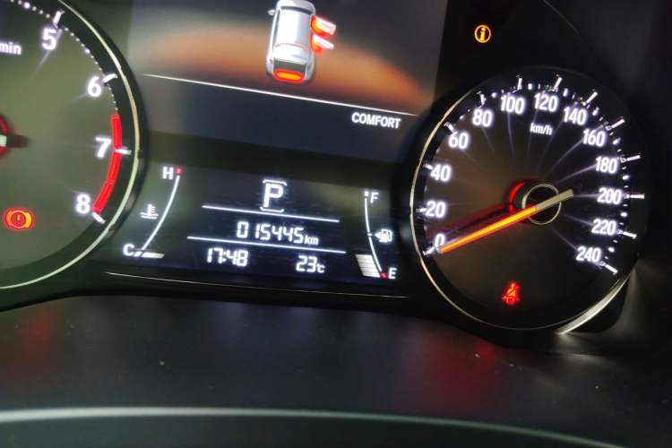 Used Honda Avancier 2020 240TURBO Front-Wheel Drive Smart Edition Odometer Close Up