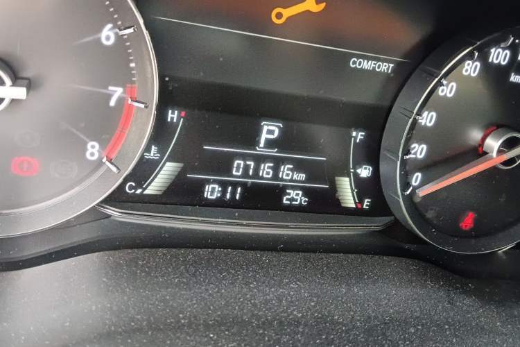 Used Honda Avancier 2020 370TURBO Four-Wheel Drive Premium Edition Odometer Close Up