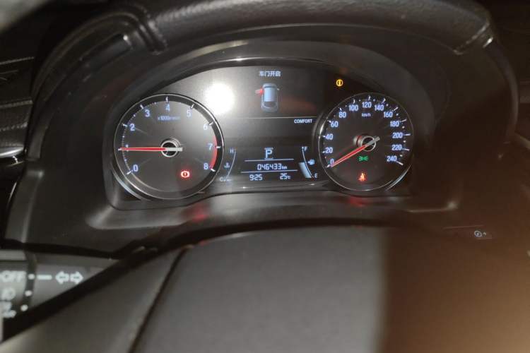 Used Honda Avancier 2020 240TURBO Front-Wheel Drive Smart Edition Odometer Close Up