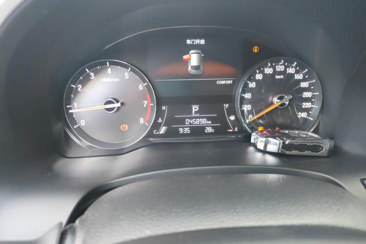 Used Honda Avancier 2020 240TURBO Two-Wheel Drive Comfort Edition Odometer Close Up