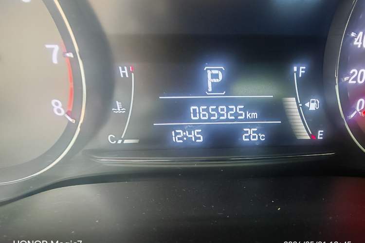 Used Honda Avancier 2020 370TURBO Two-Wheel Drive Luxury Edition Odometer Close Up