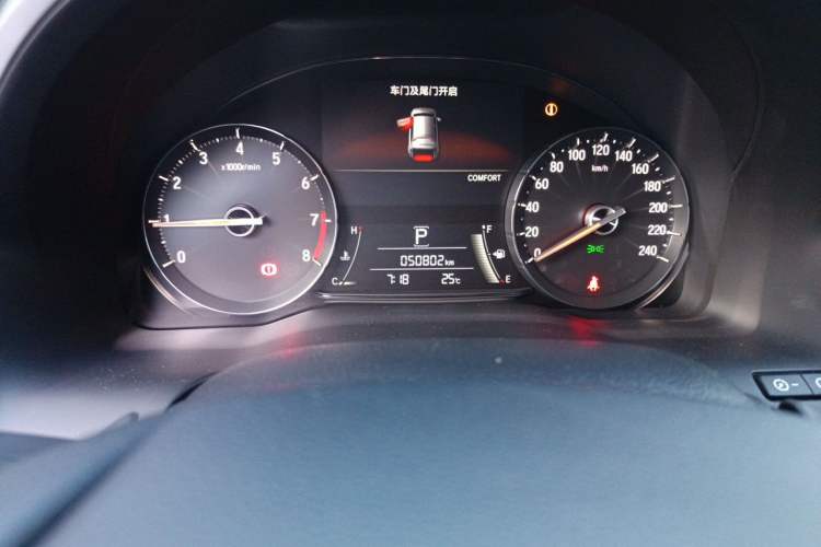 Used Honda Avancier 2020 370TURBO Two-Wheel Drive Luxury Edition Odometer Close Up