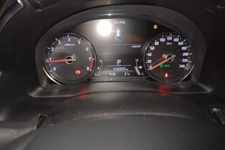 Used Honda Avancier 2020 370TURBO Four-Wheel Drive Premium Edition Odometer Close Up