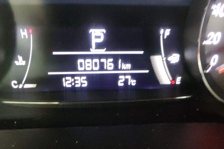 Used Honda Avancier 2020 370TURBO Four-Wheel Drive Supreme Edition Odometer Close Up