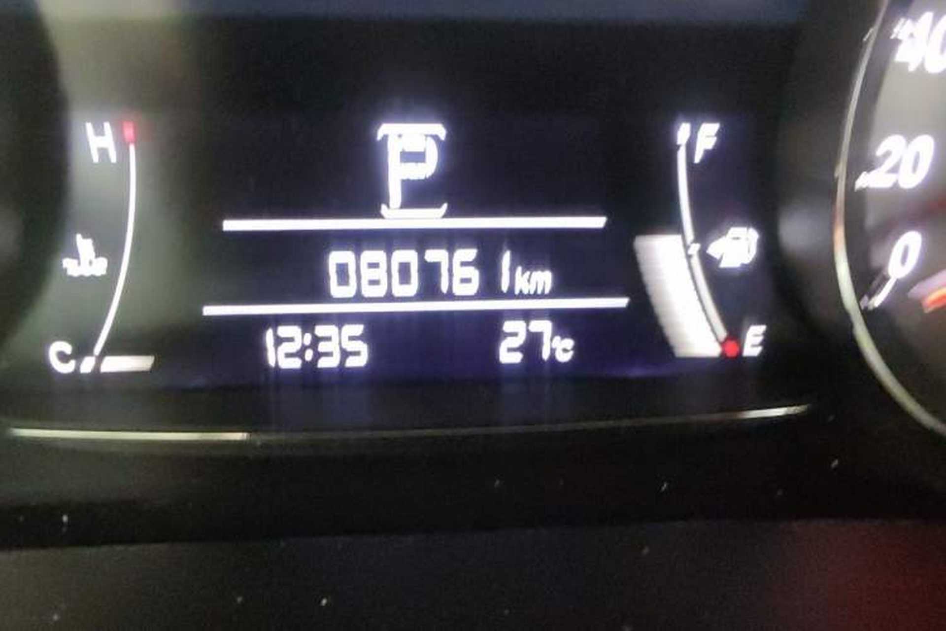 Used Honda Avancier 2020 370TURBO Four-Wheel Drive Supreme Edition Odometer Close Up