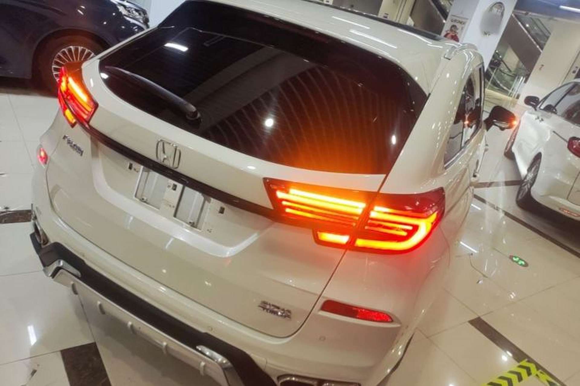 Used Honda Avancier 2020 370TURBO Two-Wheel Drive Luxury Edition Rear Right 45 Deg