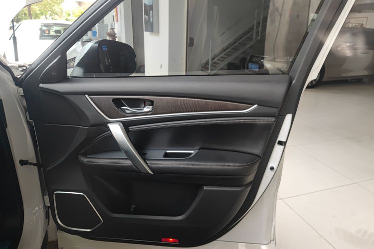 Used Honda Avancier 2020 240TURBO Two-Wheel Drive Comfort Edition Right Front Door Interior
