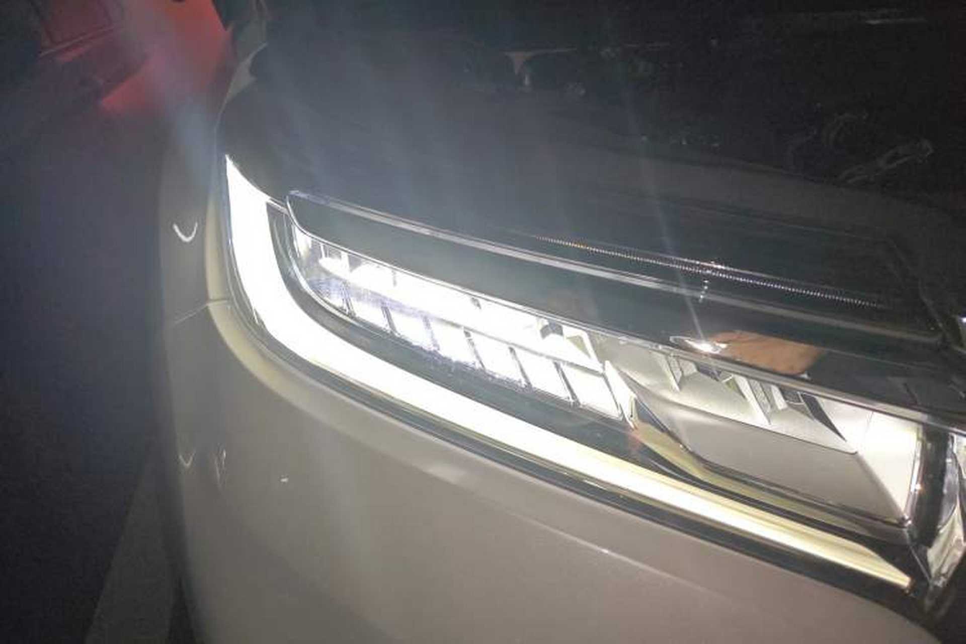 Used Honda Avancier 2020 240TURBO Front-Wheel Drive Smart Edition Right Front Headlight