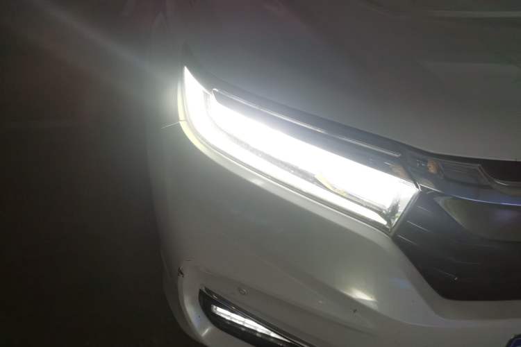 Used Honda Avancier 2020 370TURBO Two-Wheel Drive Luxury Edition Right Front Headlight