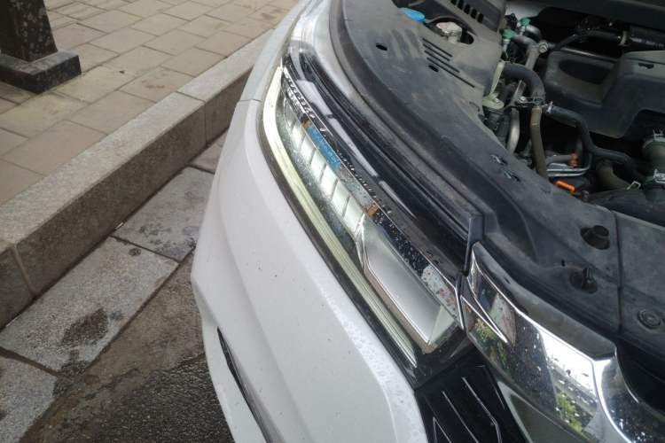 Used Honda Avancier 2020 240TURBO Two-Wheel Drive Premium Edition Right Front Headlight