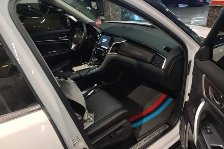 Used Honda Avancier 2020 240TURBO Front-Wheel Drive Smart Edition Right Front Seat