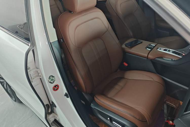 Used Honda Avancier 2020 370TURBO Two-Wheel Drive Luxury Edition Right Front Seat