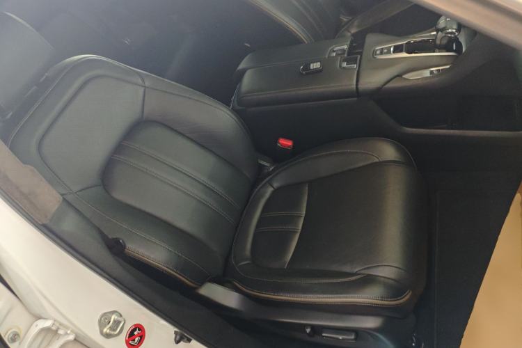 Used Honda Avancier 2020 240TURBO Two-Wheel Drive Comfort Edition Right Front Seat