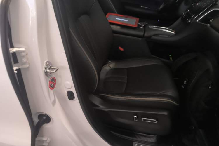 Used Honda Avancier 2020 370TURBO Four-Wheel Drive Premium Edition Right Front Seat