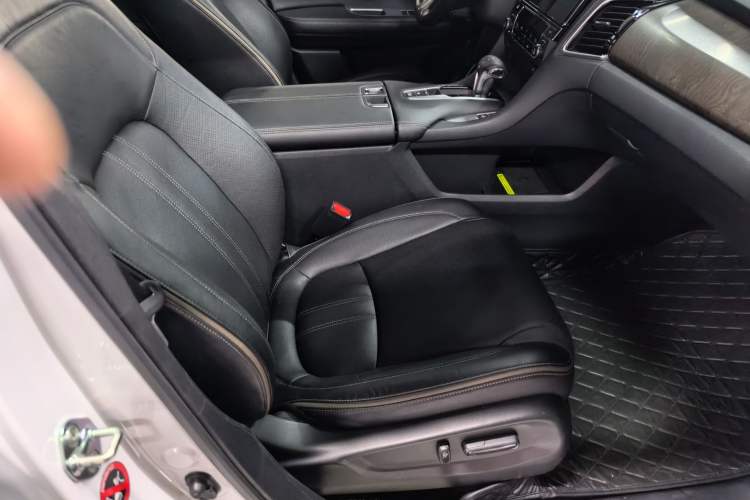Used Honda Avancier 2020 240TURBO Front-Wheel Drive Smart Edition Right Front Seat