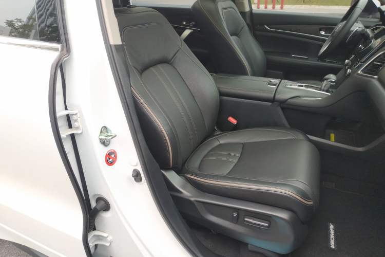 Used Honda Avancier 2020 240TURBO Front-Wheel Drive Smart Edition Right Front Seat