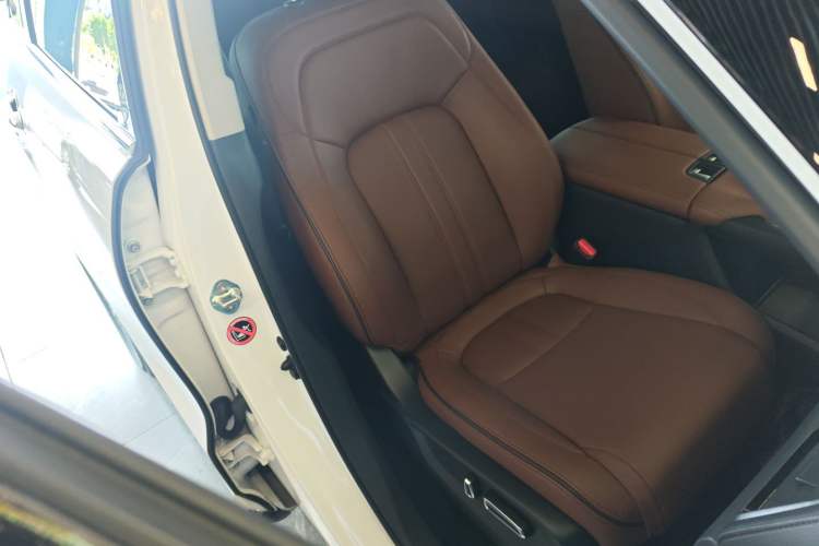 Used Honda Avancier 2020 370TURBO Two-Wheel Drive Luxury Edition Right Front Seat