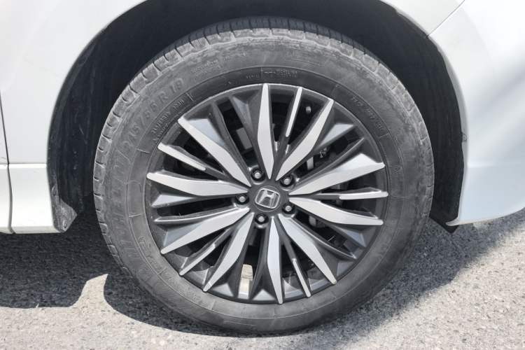 Used Honda Avancier 2020 370TURBO Four-Wheel Drive Supreme Edition Right Front Wheel Hub