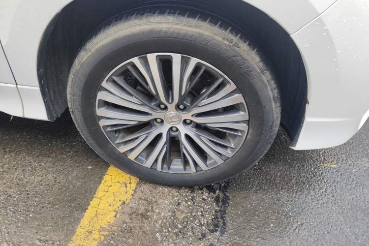 Used Honda Avancier 2020 240TURBO Two-Wheel Drive Comfort Edition Right Front Wheel Hub