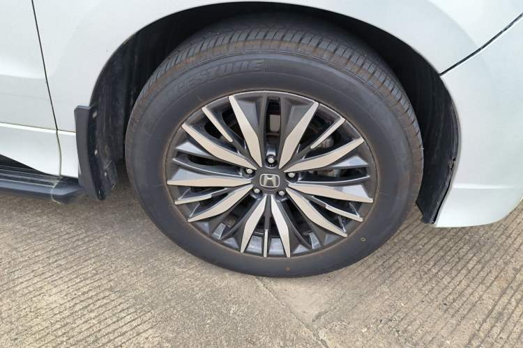 Used Honda Avancier 2020 370TURBO Two-Wheel Drive Luxury Edition Right Front Wheel Hub