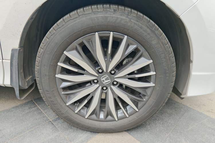 Used Honda Avancier 2020 370TURBO Two-Wheel Drive Luxury Edition Right Front Wheel Hub