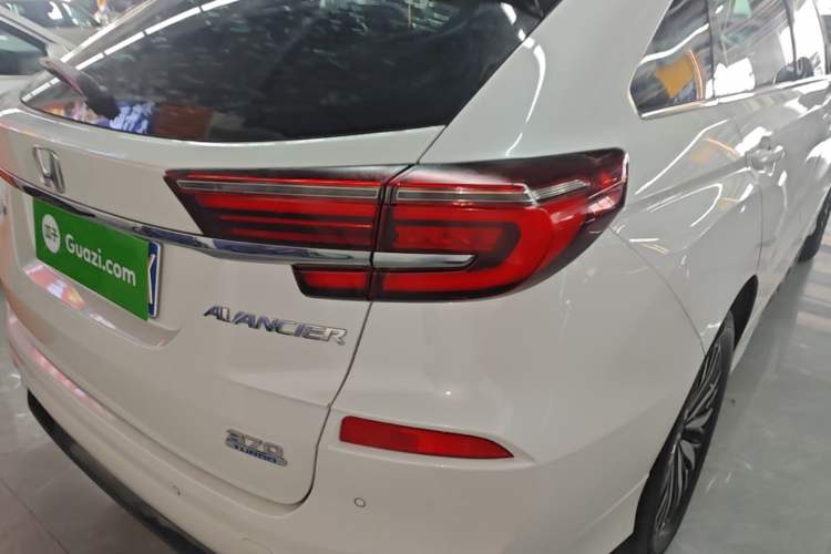 Used Honda Avancier 2020 370TURBO Two-Wheel Drive Luxury Edition Right Rear Taillight