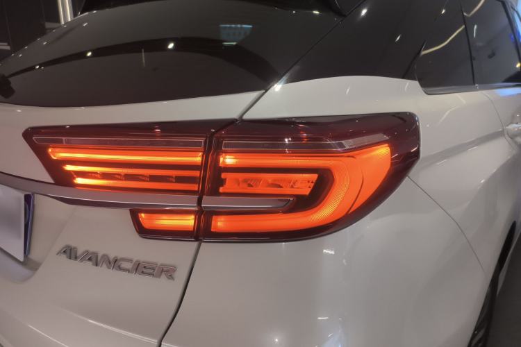 Used Honda Avancier 2020 370TURBO Four-Wheel Drive Premium Edition Right Rear Taillight