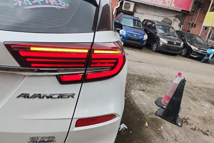 Used Honda Avancier 2020 370TURBO Two-Wheel Drive Luxury Edition Right Rear Taillight