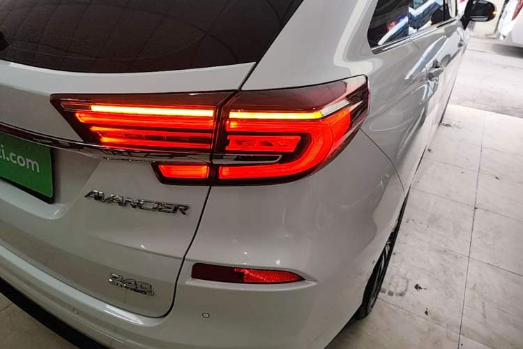 Used Honda Avancier 2020 240TURBO Two-Wheel Drive Comfort Edition Right Rear Taillight