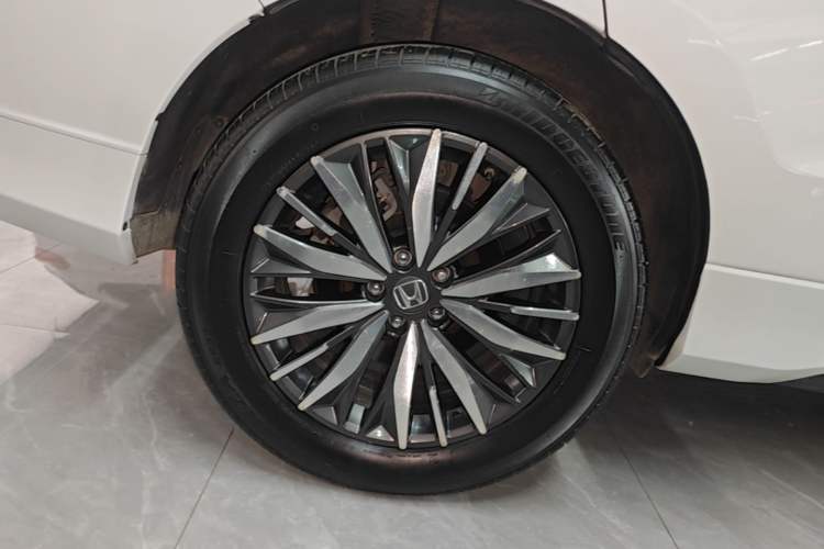 Used Honda Avancier 2020 370TURBO Two-Wheel Drive Luxury Edition Right Rear Wheel Hub
