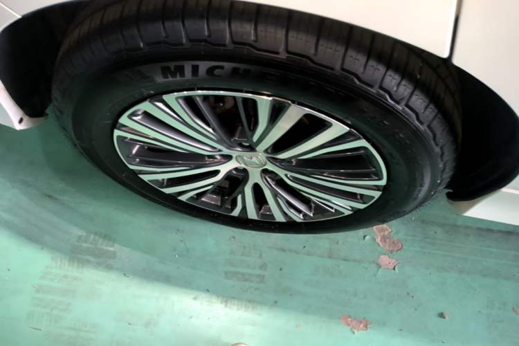 Used Honda Avancier 2020 240TURBO Two-Wheel Drive Comfort Edition Right Rear Wheel Hub