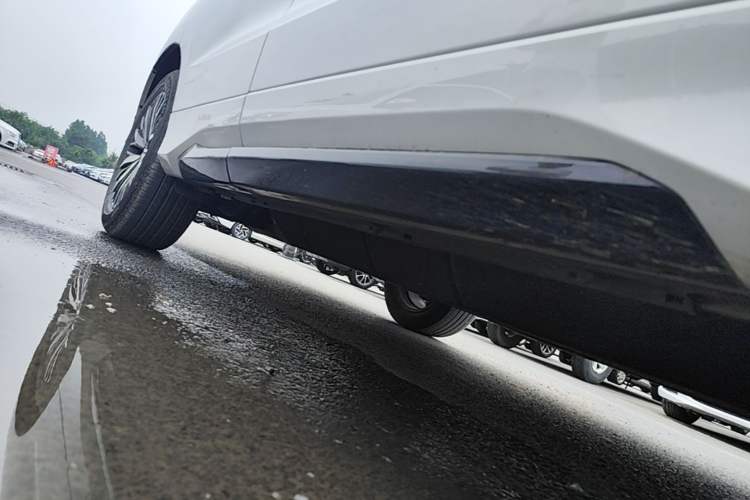 Used Honda Avancier 2020 370TURBO Four-Wheel Drive Premium Edition Right Side Sill