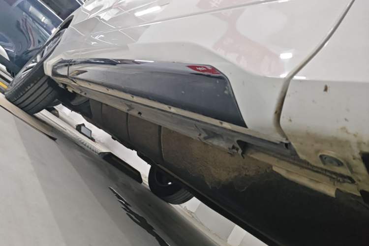 Used Honda Avancier 2020 370TURBO Four-Wheel Drive Premium Edition Right Side Sill