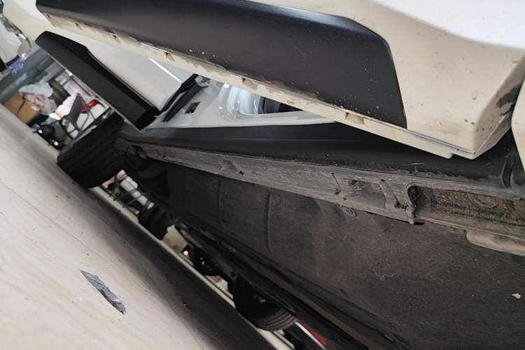 Used Honda Avancier 2020 240TURBO Two-Wheel Drive Comfort Edition Right Side Sill