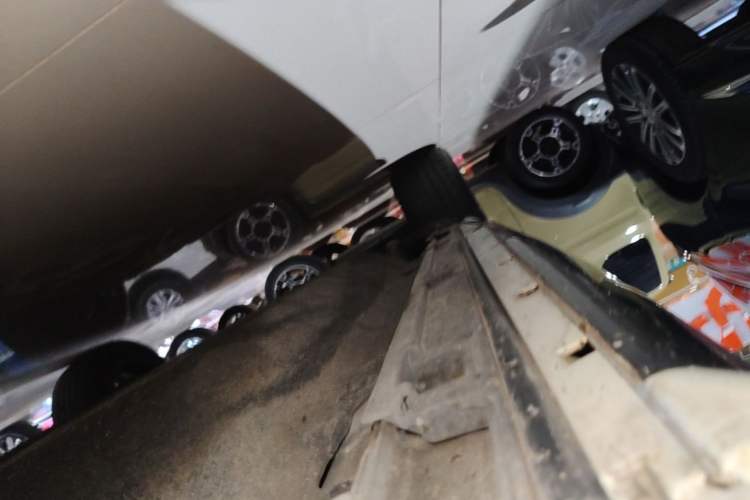 Used Honda Avancier 2020 370TURBO Four-Wheel Drive Premium Edition Right Side Sill