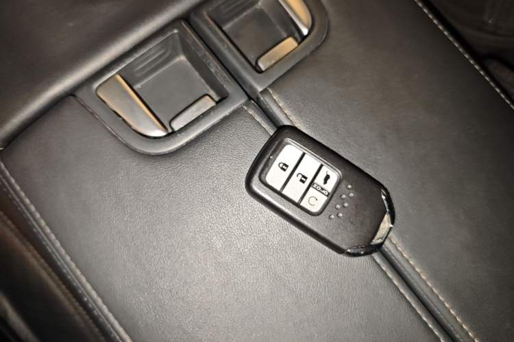 Used Honda Avancier 2020 370TURBO Two-Wheel Drive Luxury Edition Vehicle Key
