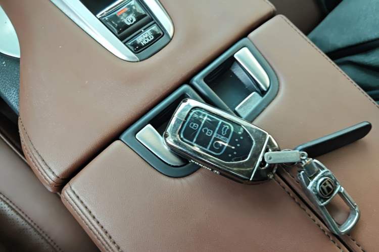 Used Honda Avancier 2020 370TURBO Two-Wheel Drive Luxury Edition Vehicle Key
