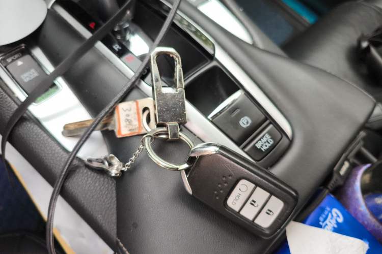 Used Honda Avancier 2020 240TURBO Front-Wheel Drive Smart Edition Vehicle Key