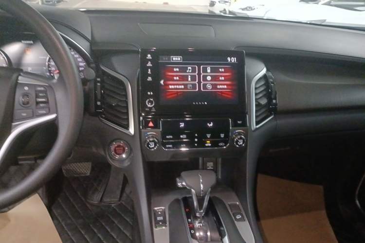Used Honda Avancier 2022 240TURBO Two-Wheel-Drive Limited-Edition Commemorative Version Audio And AC Panel