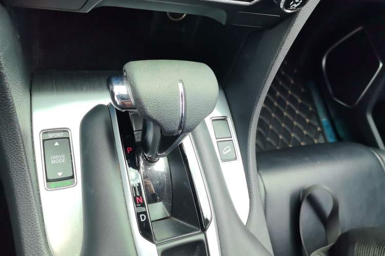 Used Honda Avancier 2022 240TURBO Two-Wheel-Drive Limited-Edition Commemorative Version Gear Lever